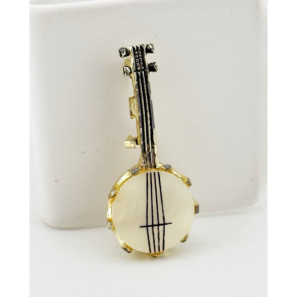 Vintage Banjo Brooch With Mother Of Pearl Inlay.